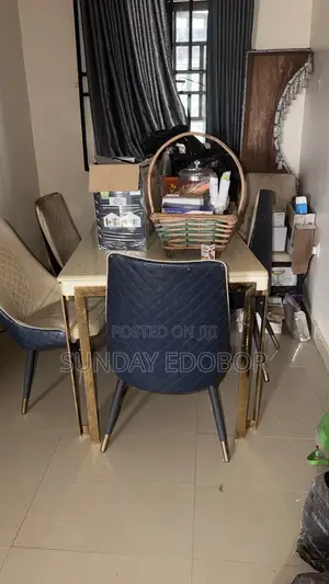Dinning Table and Chairs