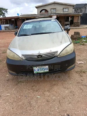 Toyota Camry 2005 Silver