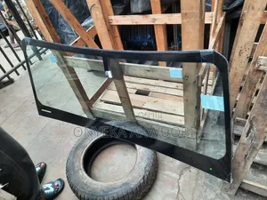 Toyota Land Cruiser Prado 2024 Windscreen