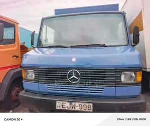 Mercedes 609 Cover Body Long Chassis 6 Tires and 6 Boat 2000