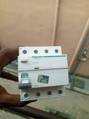 4p Elcb SCH 63A Breaker 300ma