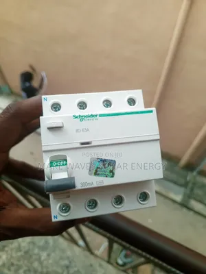 4p Elcb SCH 63A Breaker 300ma