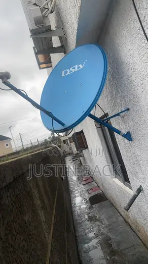 DSTV Decoder and Dish- Complete