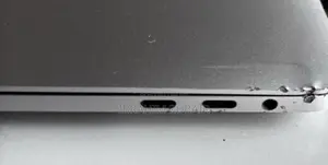 Laptop Apple MacBook Pro 2018 16GB Intel Core i7 SSD 250GB