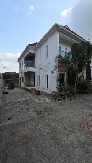 4bdrm Duplex in Oke-Badan Estate, Akobo for sale