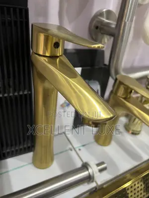 Matt Gold Basin Mixer Tap. (England Standard)