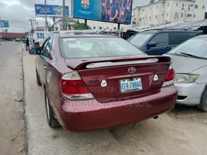 Toyota Camry 2006 Red