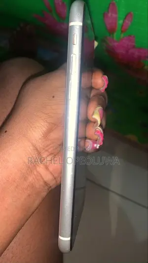 Apple iPhone 11 64 GB White