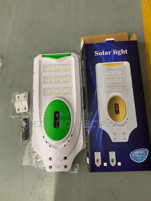 Solar Street Light – 900W LED Outdoor Lamp