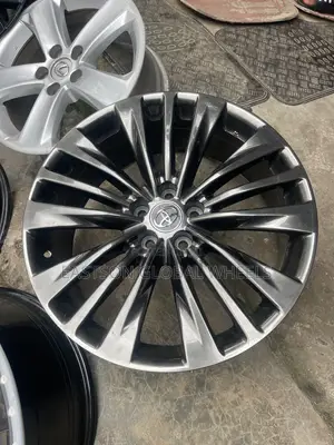Brand New Quality Hyper Silver 20-Inch Rim for Toyota Highlander 2022