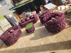 Ulphostery Padded Set of 7 Seaters Sofa Chairs.