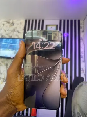 Apple iPhone 16 Pro Max 256 GB Silver