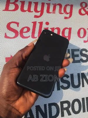 Apple iPhone SE 64 GB Black