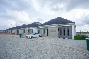 Furnished 3bdrm Bungalow in Celebration Parkland, Lekki Expressway