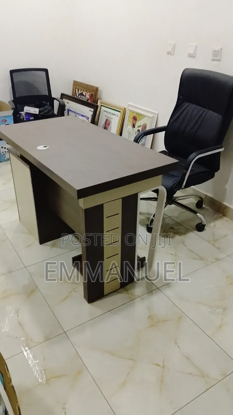 Semi Executive Table
