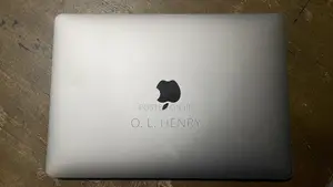 Laptop Apple MacBook Pro 2017 8GB Intel Core i5 SSD 256GB