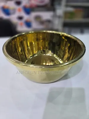 Gold-Plated Elegant Multi-Purpose Bowl – 24cm