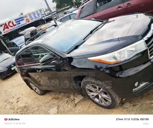 Toyota Highlander 2016 Black