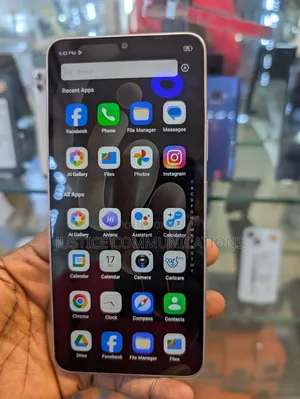 Itel City 100 128 GB Purple