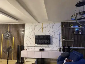 Strong TV Wall Mount