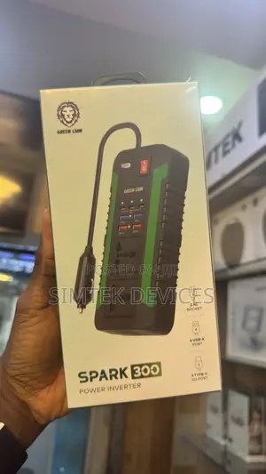 Green Lion Spark 3000 Power Inverter