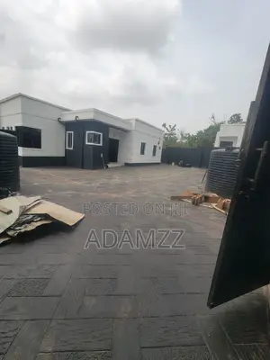 3bdrm Bungalow in Phase Six, Enugu for sale