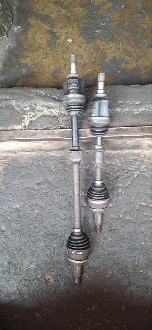 Complete Driving Shaft Avensis, Old Model