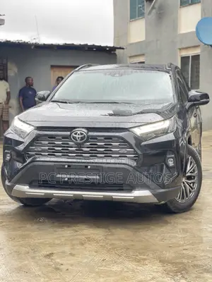 Toyota RAV4 2025 Black