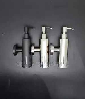 Wall Hund Soap Dispenser