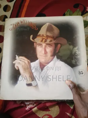 Vinyl Records for Sale (Jim Reeves Don Williams +)