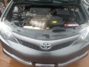 Toyota Camry 2014 Gray