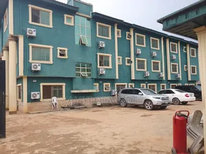 Hotel Hall and Lodge