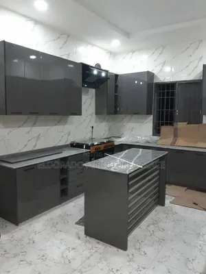 Full Standard Quality Kitchen Cabinets With Highlander Middle Table