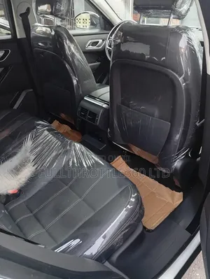 Land Rover Range Rover Velar S 2022 Pearl