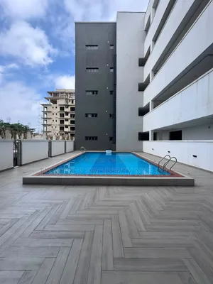 4bdrm Maisonette in Lekki Phase 1 for rent