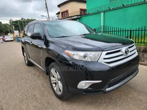 Toyota Highlander 2012 Black
