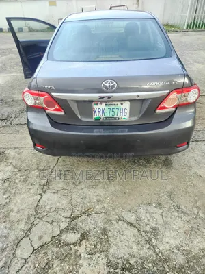 Toyota Corolla 2012 Gray