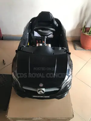New Mercedez- Amg Gla 45 Kids Ride on Car- Brand New