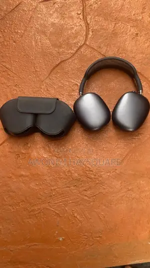 Original Apple AirPod Max