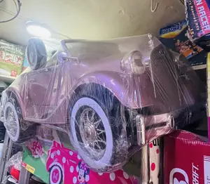 Vintage-Style Ride-on Car for Kids.