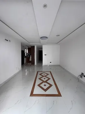 2bdrm Apartment in Chevron for rent