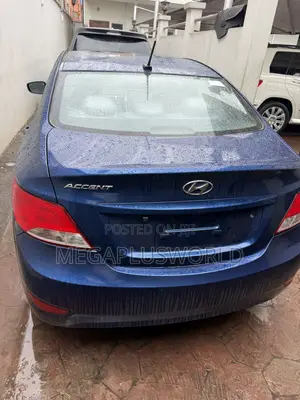 Hyundai Accent SE Sedan 2016 Blue
