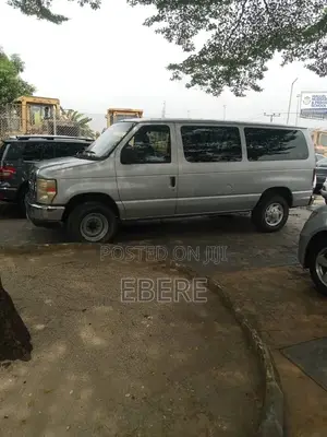 Ford E350 2010 Silver