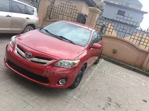 Toyota Corolla 2012 Red