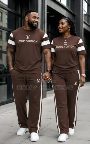 Louis Vuitton Round Neck Up and Down