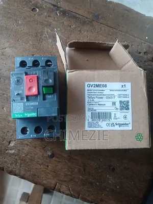 Manual Circuit Breaker