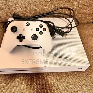 Xbox One S With 9 Offline Games and a Pad