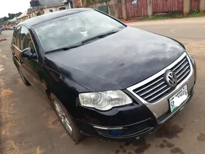 Volkswagen Passat 2009 Black