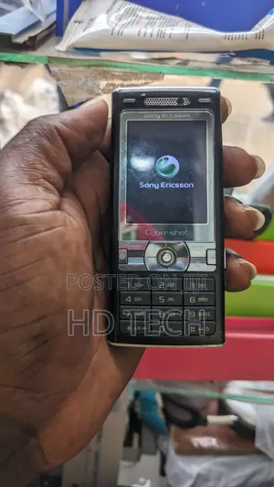 Sony Ericsson K800 Black