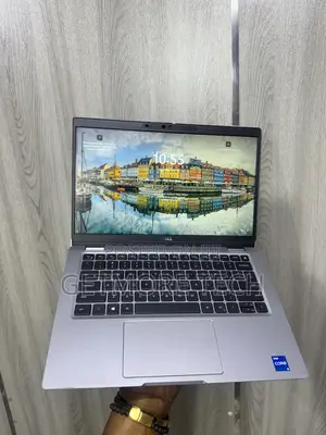 Laptop Dell Latitude 5320 32GB Intel Core i7 SSD 512GB
